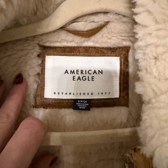 American Eagle Outfitters Tan Shearling-Lined Vest - Picture 2 of 2